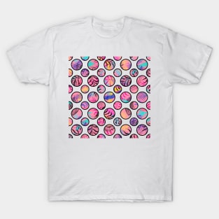 Pink polka dots bubbles Hawaii pattern T-Shirt